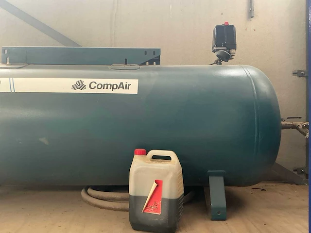 Compair 2000 buffertank - afbeelding 1 van  2