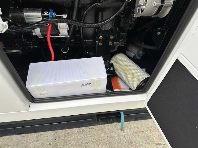 Compal power - 2025 - vg-r100 - stroomgenerator - afbeelding 2 van  2