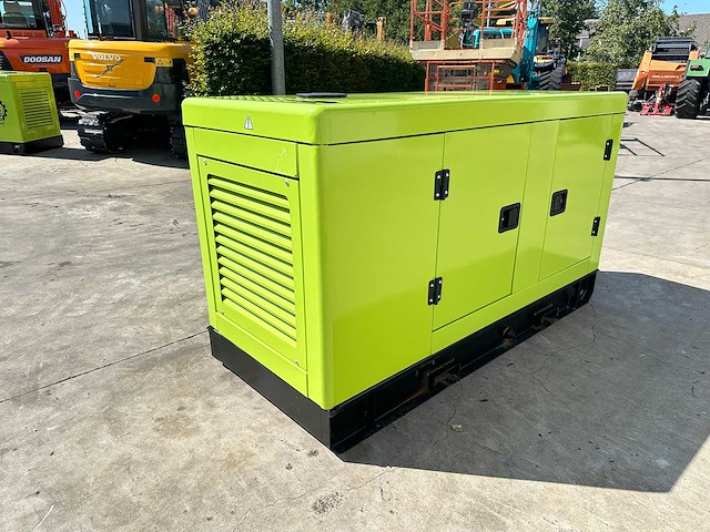 Compal power - 2026 - vg-r30 - stroomgenerator - afbeelding 13 van  17