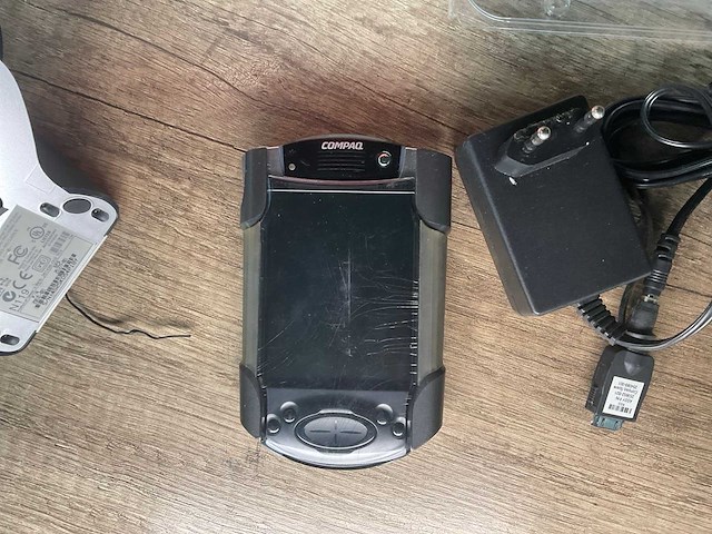 Compaq ipaq pocket pc - afbeelding 2 van  3
