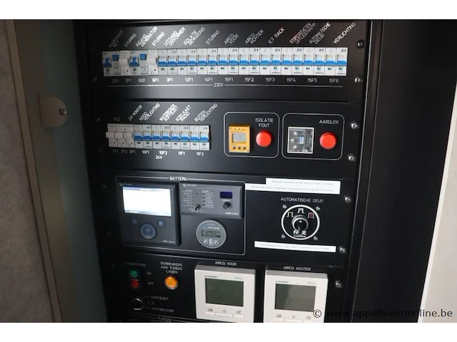 Compleet geinstalleerde bib bus iveco 190el, datum 1ste inschr 13/10/2016, chassis nr zcfa71vj902652314, diesel, euro vi, km-stand 21653, vv batterijen, airco en veel meer - afbeelding 27 van  33