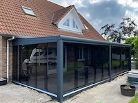 Compleet glazen schuifdeursysteem 3 deurs, veiligheidsglas 10 mm, 3030 mm breed, 3 stuks deuren 1030 mm 2350 mm hoog, mat zwart ral 9005 - afbeelding 2 van  14