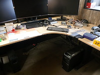 Compleet ingerichte bureau - afbeelding 4 van  7