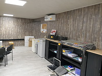 Compleet ingerichte bureel met verschillende ruimtes mét ventilatie-verwarming - afbeelding 4 van  15