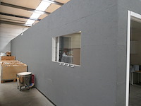 Compleet ingerichte bureel met verschillende ruimtes mét ventilatie-verwarming - afbeelding 8 van  15