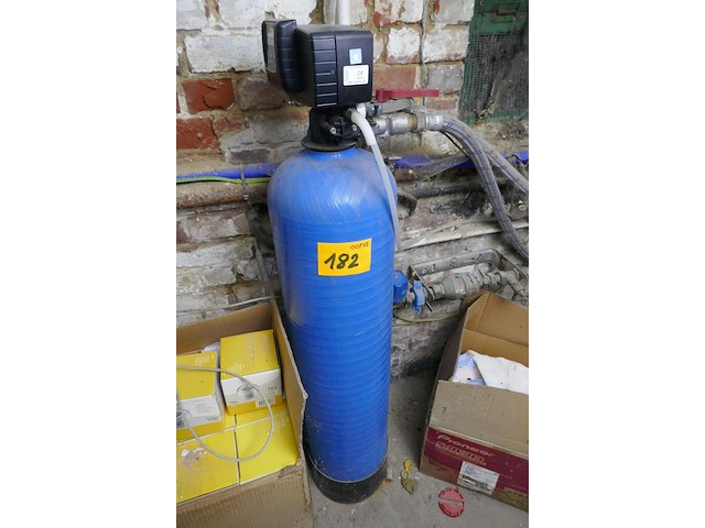 Compleet waterontharder systeem - afbeelding 1 van  6