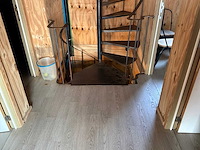 Complete bar en sanitair ruimten in 7x 40 voet zeecontainer constructie - afbeelding 21 van  34