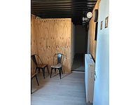 Complete bar en sanitair ruimten in 7x 40 voet zeecontainer constructie - afbeelding 24 van  34