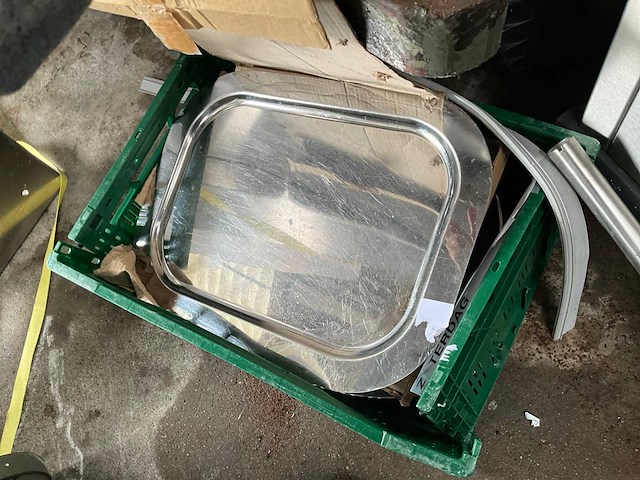 Complete inboedel keuken restaurant. - afbeelding 15 van  25