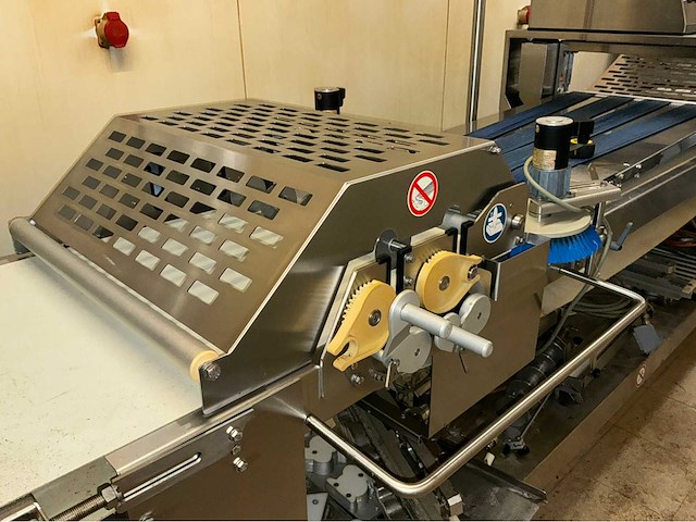 Complete rondo industriële deegverwerkingslijn – bouwjaar 2011 – smartline - afbeelding 5 van  41