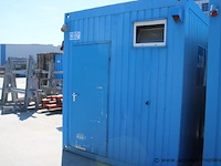 Complete sanitair container