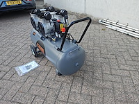 Compressor 100 liter olievrij - afbeelding 10 van  15