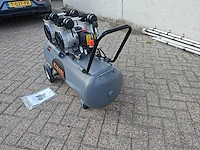 Compressor 100 liter olievrij - afbeelding 10 van  15