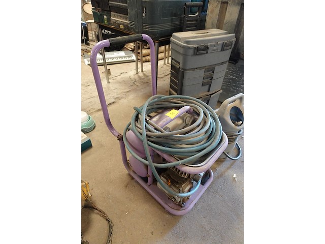 Compressor asam + zandstraalmachine - afbeelding 3 van  7