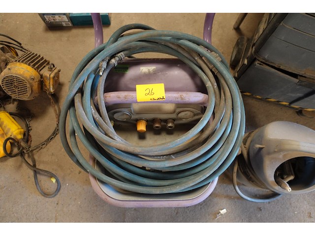 Compressor asam + zandstraalmachine - afbeelding 4 van  7