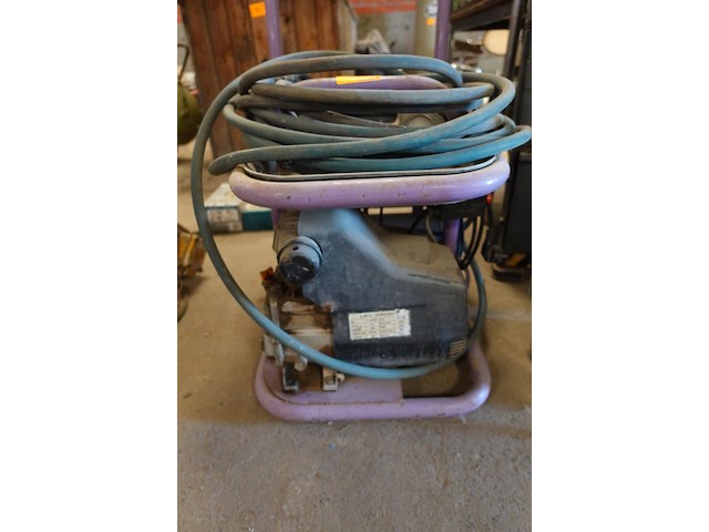 Compressor asam + zandstraalmachine - afbeelding 7 van  7