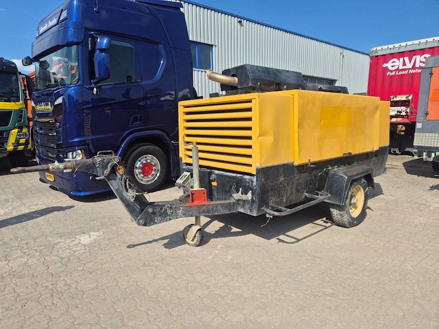 Compressor atlas copco xahs236md euro box diesel 130kw 12bar 2005 - afbeelding 1 van  1