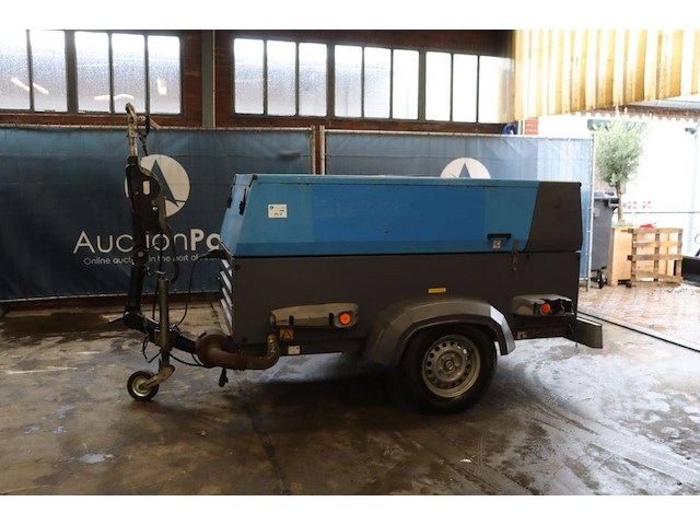 Compressor atlas copco xas137 diesel 7bar 2013 - afbeelding 1 van  1