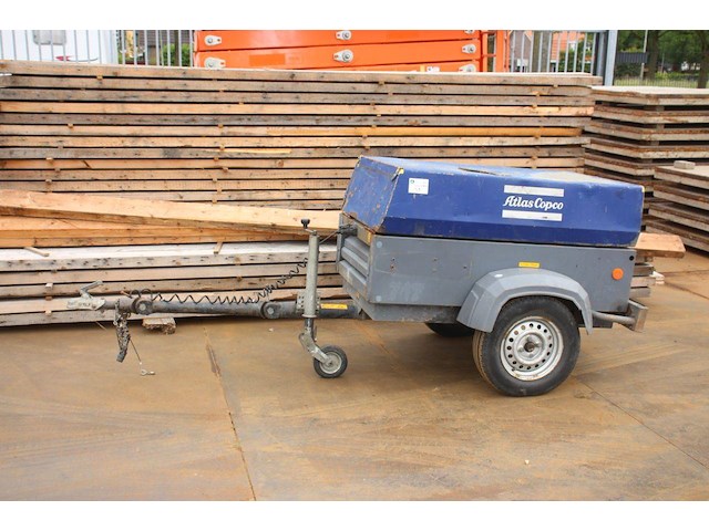 Compressor atlas copco xas47kd diesel 7bar 2009 - afbeelding 1 van  1