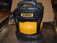 Compressor dewalt 10l zonder batterij - afbeelding 4 van  6