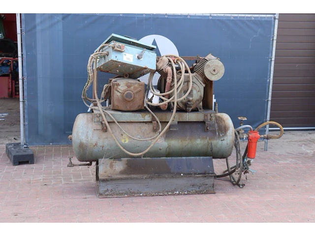 Compressor ingersoll rand 30 elektrisch - afbeelding 1 van  1