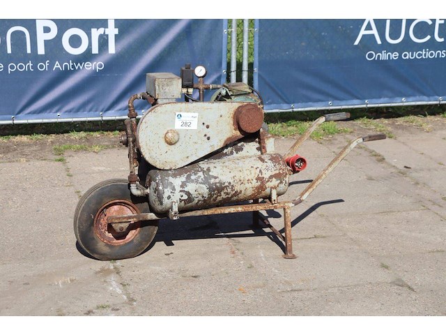 Compressor knorr bremse v19/30 elektrisch - afbeelding 1 van  1