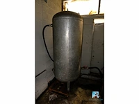 Compressor met tank - afbeelding 3 van  6