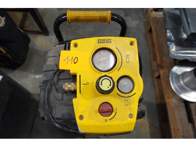 Compressor stanley fatmax - afbeelding 3 van  8