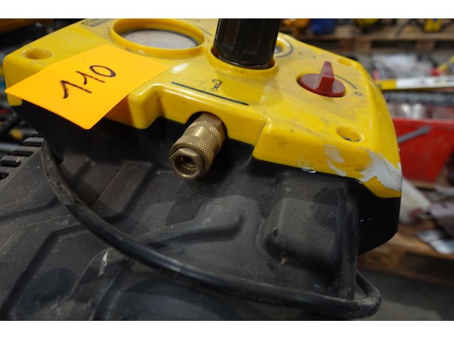 Compressor stanley fatmax - afbeelding 6 van  8