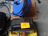Compressor stanley + persluchtkabel op haspel