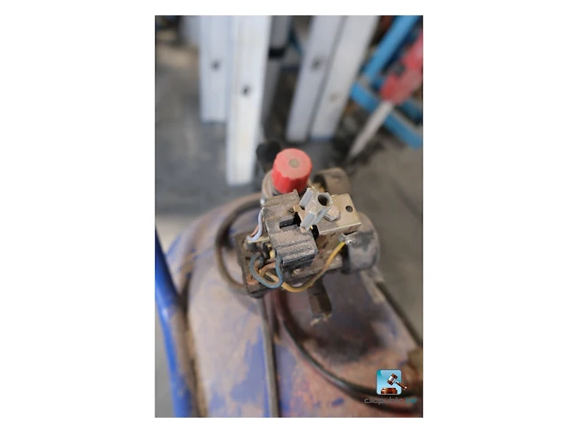 Compressor - afbeelding 7 van  8