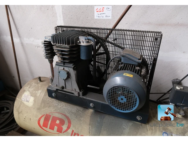 Compressor - afbeelding 2 van  8