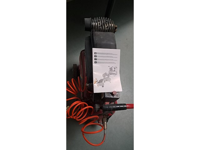 Compressor - afbeelding 2 van  3