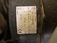 Compressor - afbeelding 1 van  3