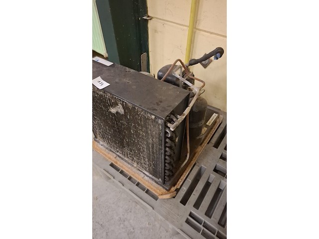 Compressor - afbeelding 2 van  3