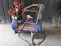 Compressor - afbeelding 1 van  2