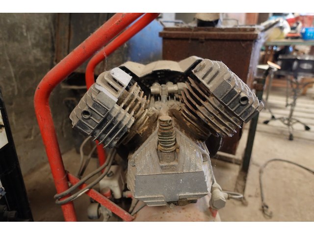 Compressor - afbeelding 4 van  7