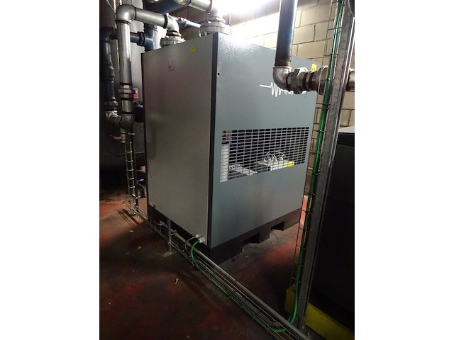 Compressoren atlas copco + 3x drukvat/ 2x droger - afbeelding 14 van  42