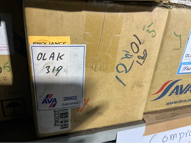 Compressors (9x) - afbeelding 10 van  13