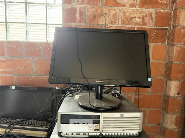 Computer hardware - afbeelding 2 van  3