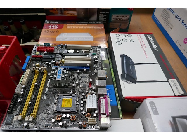 Computer onderdelen - afbeelding 4 van  8