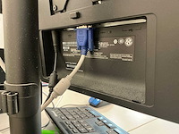Computer opstelling - afbeelding 6 van  6