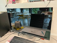 Computer opstelling - afbeelding 1 van  1
