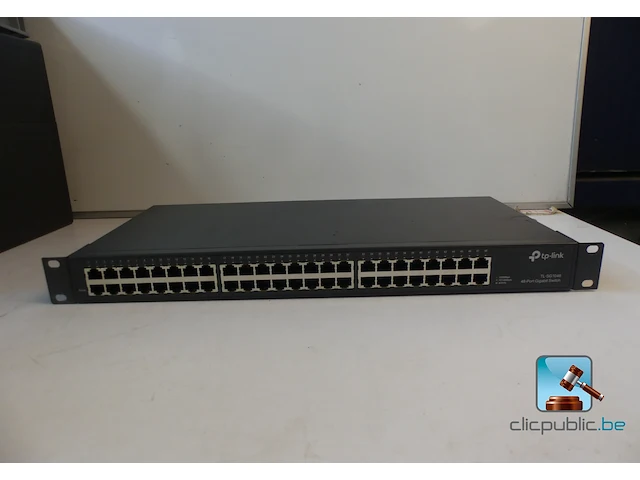 Computer-switch - afbeelding 1 van  9