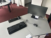 Computermonitor iiyama, inclusief toetsenbord logitech, muis hp en docking station hp. werking niet gekend.