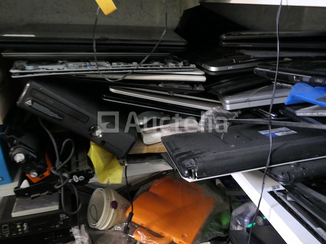 Computers en computerhardware voor onderdelen - afbeelding 8 van  13