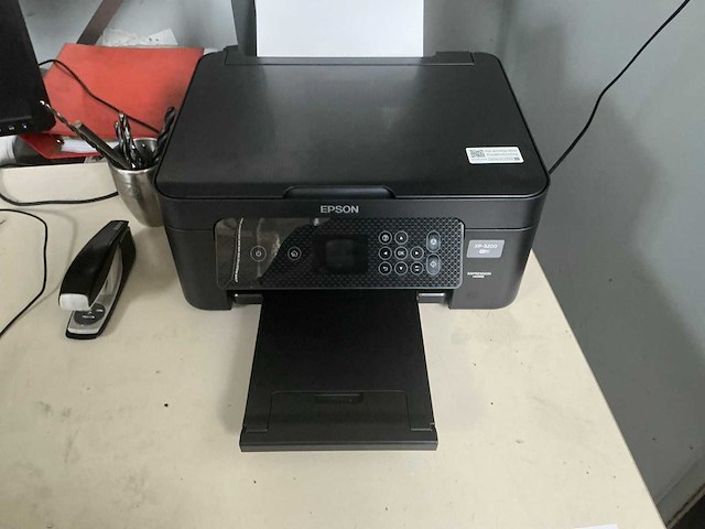 Computerschermen (4x) en printer (2x) - afbeelding 9 van  15