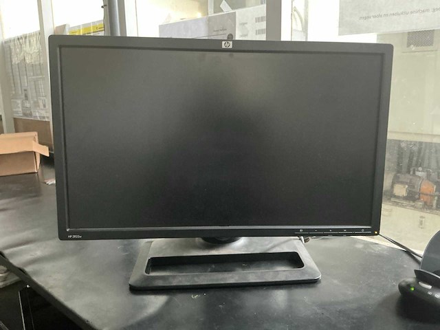 Computerschermen (4x) en printer (2x) - afbeelding 4 van  15