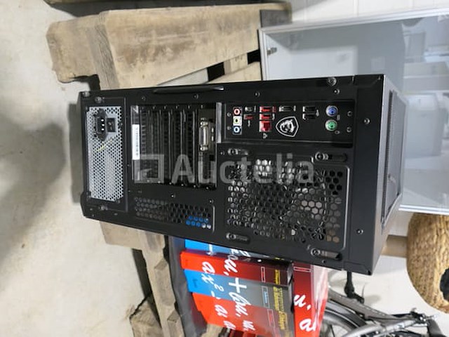 Computertoren, scherm, toetsenbord, muis - afbeelding 3 van  13