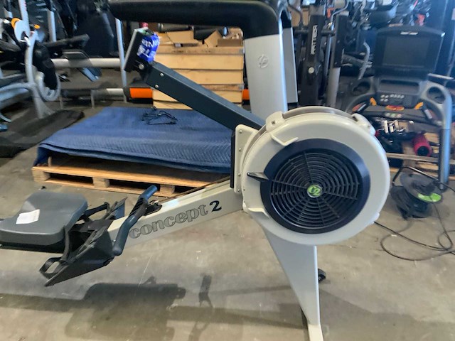 Concept2 model d pm4 roeitrainer - afbeelding 2 van  6
